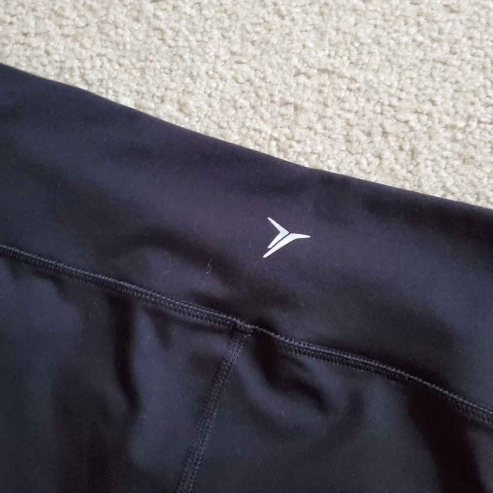 Old Navy Active | Plus Size Exercise Leggings - image 3